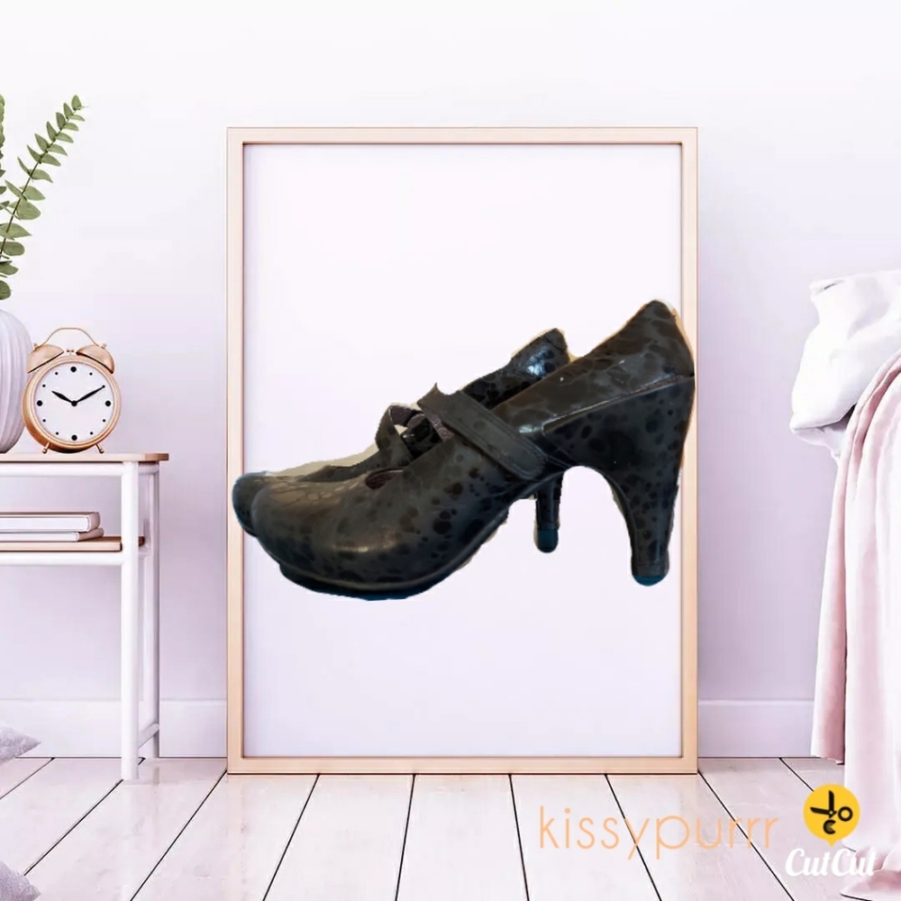 Tsubo Leather Split-back Mary Janes